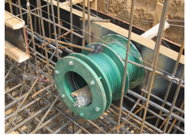 北京房建工程柔性防水套管现场预埋图片
