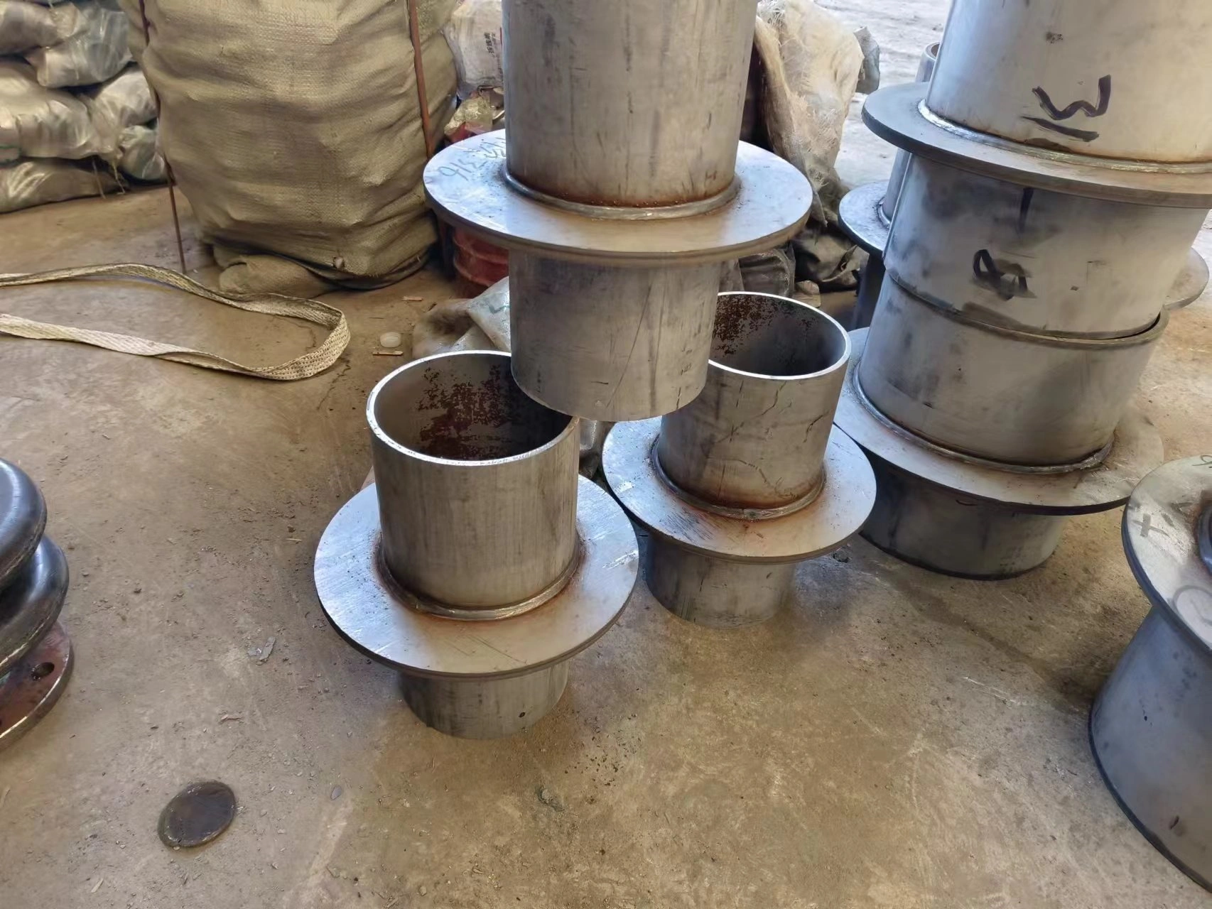 不锈钢防水套管图片