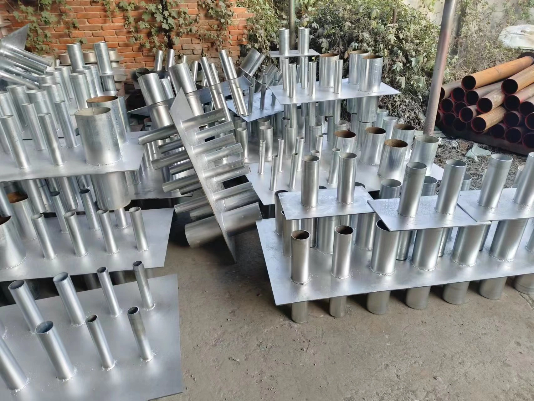 规格DN32-DN200按需定制组合套管成品库存图——多规格、多数量组合实拍